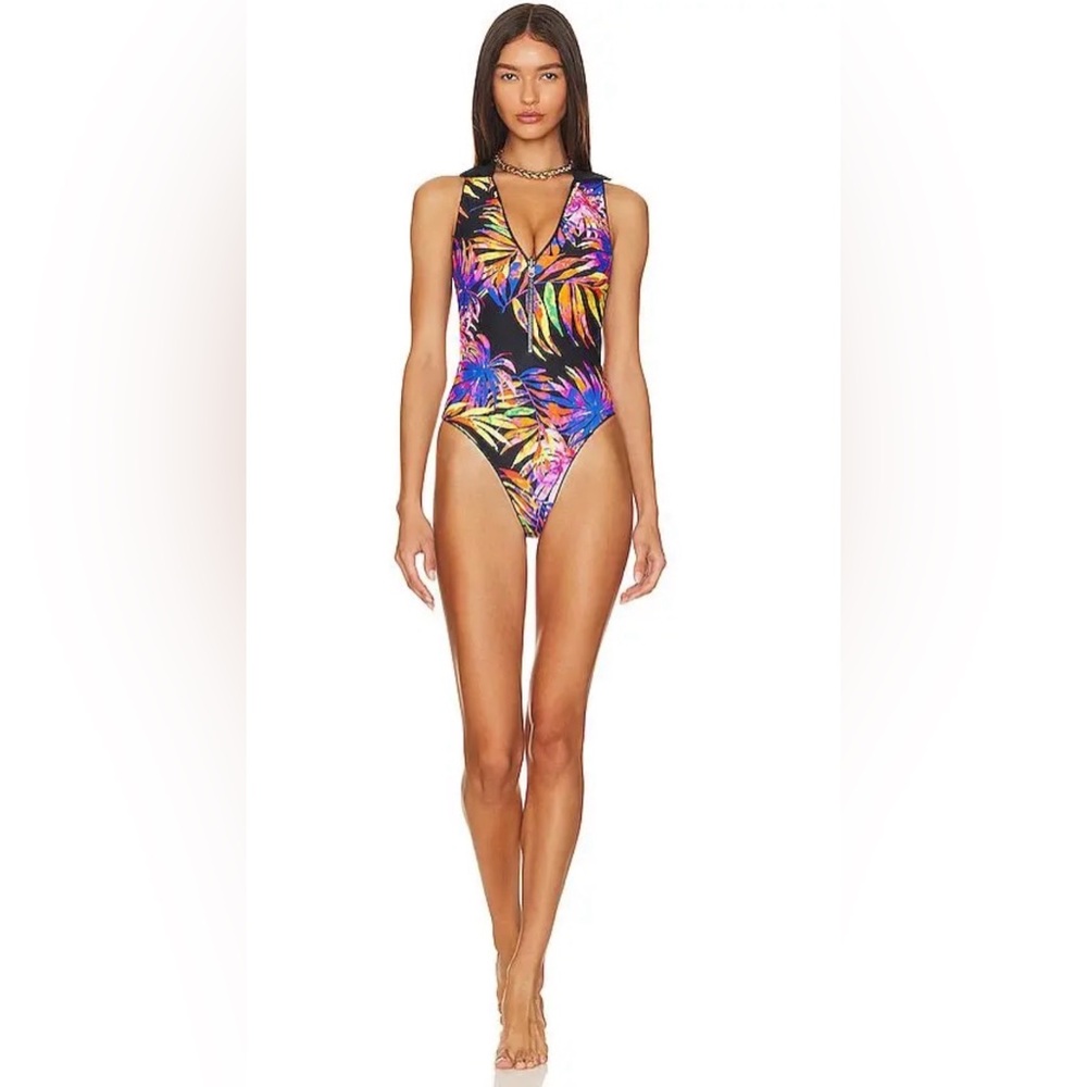 NEW MAAJI Lynx Reversible Ribbed One Piece Sz: Small $164 - Picture 3 of 9